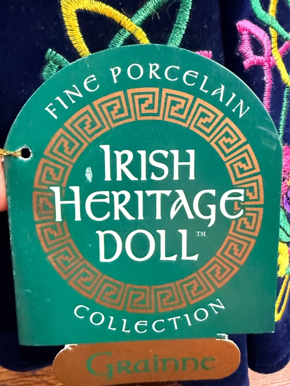 IRISH HERITAGE DOLL “Grainne” Fine Porcelain Collection Doll